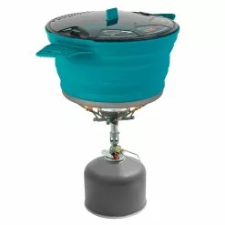 Sea To Summit X-Pot 2.8L -Cheap Kitchenware Shop 110 xpot med blue on stove 90345.1646269828